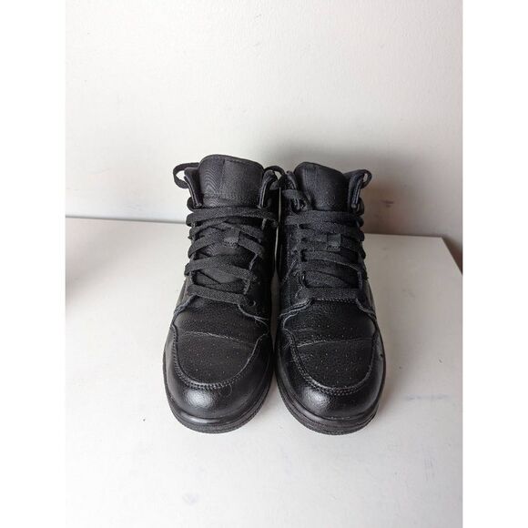 NIKE Air Jordan 1 Mid GS 'Triple Black' GS Size 5.5Y - Picture 4 of 10